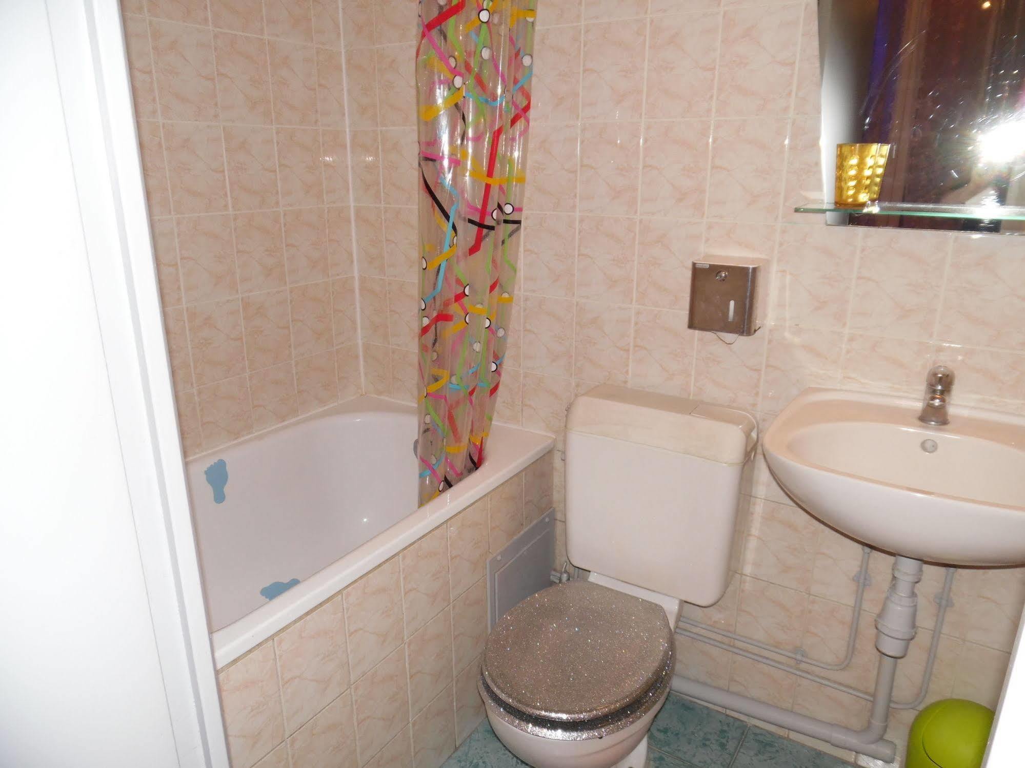 Nazareth Hotel パリ エクステリア 写真